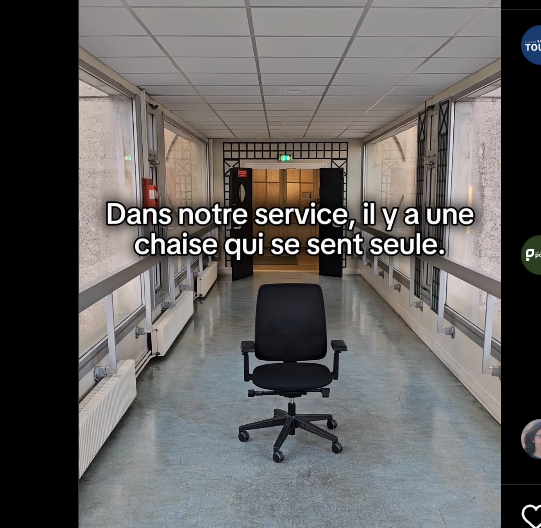 La mairie de Tours a publié le 11 janvier une vidéo pour recruter un stagiaire totalement décalée, dans laquelle elle met en scène une « chaise vide ». 