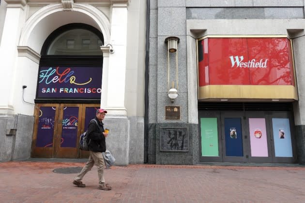 Shopping Mall in Silicon Valley During Pandemic