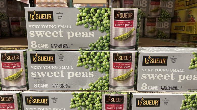 Le Sueur sweet peas cans