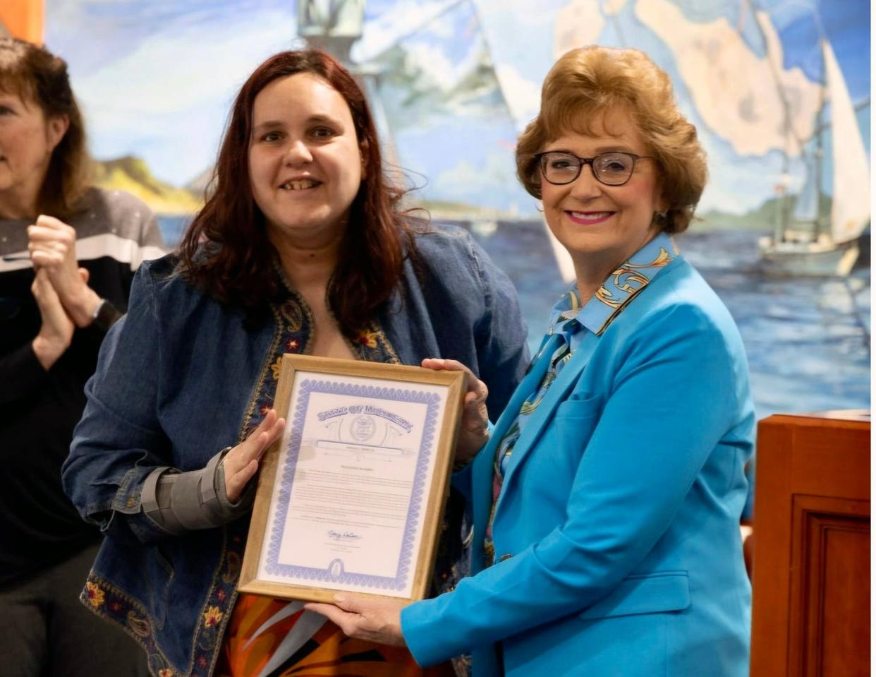 Suzanne Kamps (left) met State Rep. Nancy DeBoer during a recent visit to Lansing.