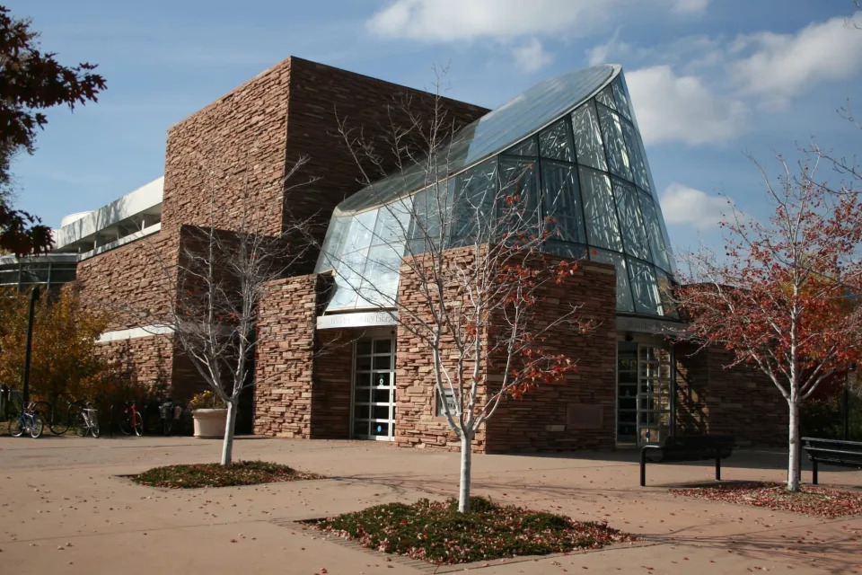 AJX7AW exterior view of entrance to Boulder Library Colorado October 2007