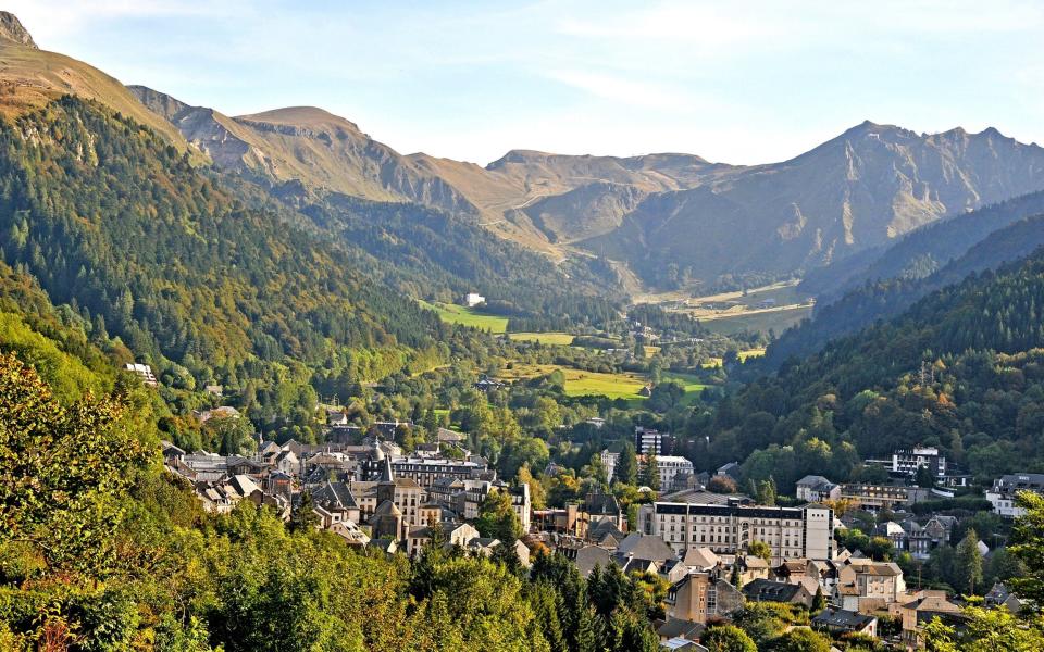 Le Mont-Dore France Auvergne - Alamy Stock Photo/Roussel Images