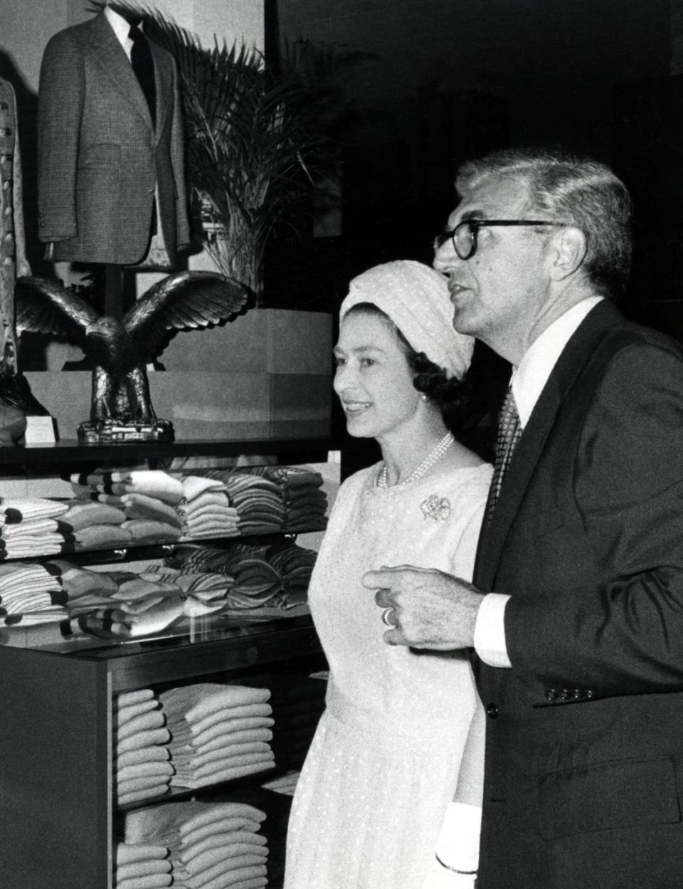 queen elizabeth ii and prince philip visit new york city, 1976