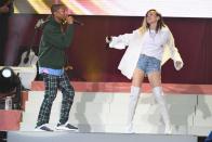 <p>Miley and Pharrell nailed their duet during the Manchester show. (Getty) </p>
