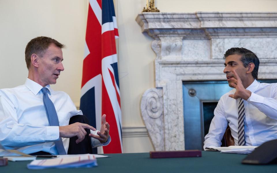 The Prime Minister Rishi Sunak meets with the Chancellor of the Exchequer Jeremy Hunt - Simon Walker / No10 Downing Street