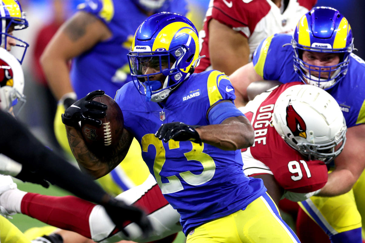 Rams snap counts: Akers is RB1, Weddle plays 19 snaps in return vs.  Cardinals