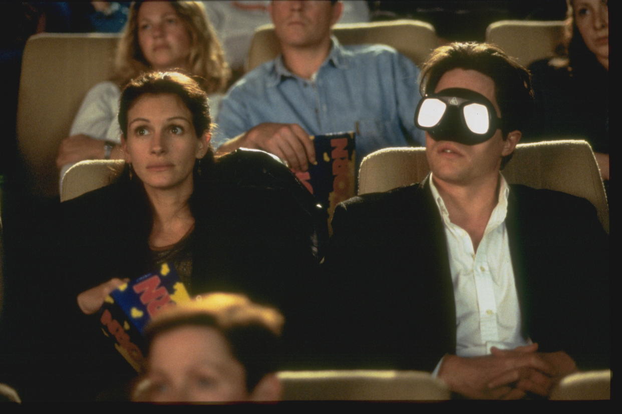 Julia Roberts y Hugh Grant Star en 'Un lugar llamado Notting Hill', el clásico británico de 1999 (Foto: Ronald Siemoneit/Sygma/Sygma via Getty Images)