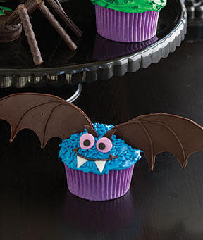 Bat Cupcake