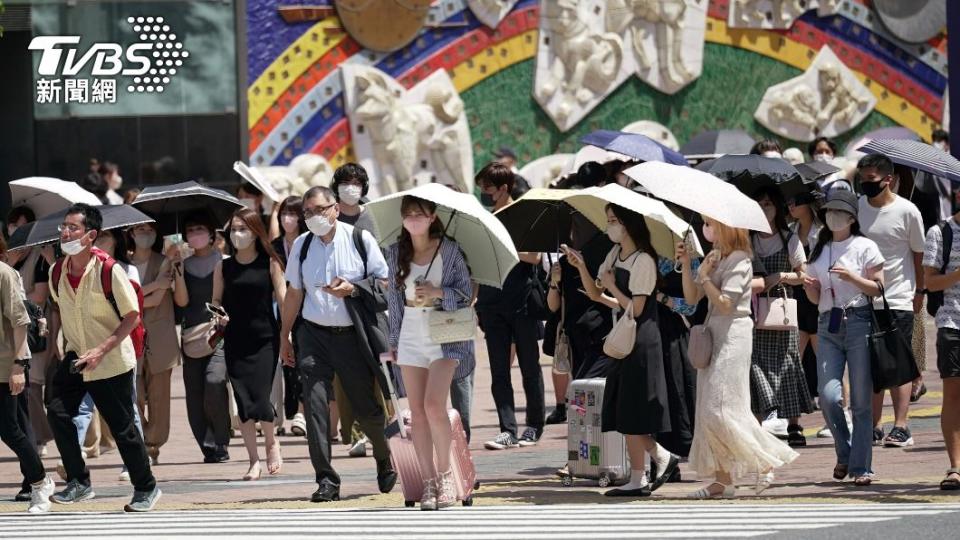 日本第七波疫情持續延燒。（圖／達志影像美聯社）