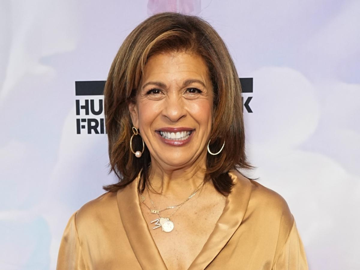 The surprise gift from this former US president to Hoda Kotb and her daughters moved them to tears