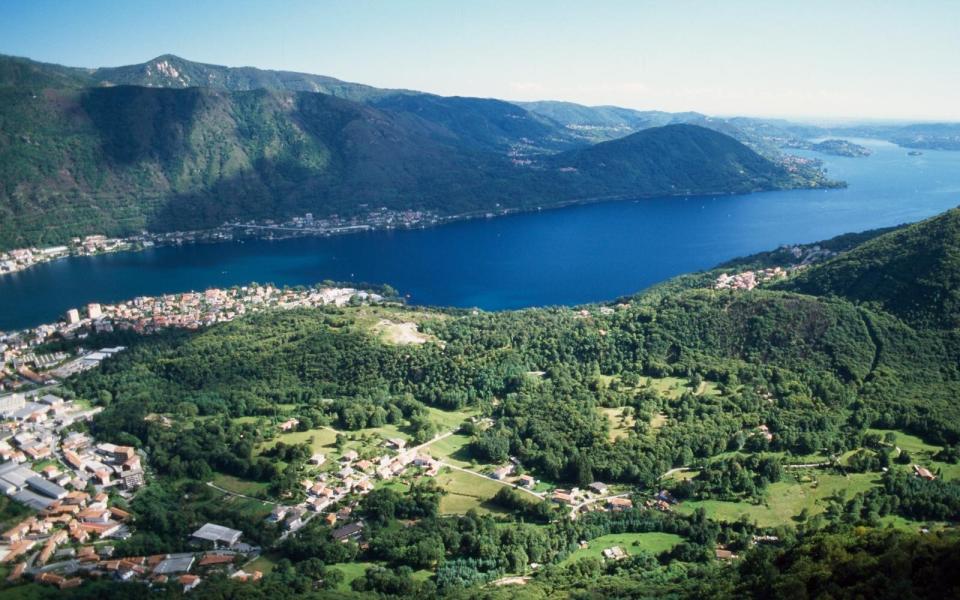 Mandali - Lago D’Orta, Italy