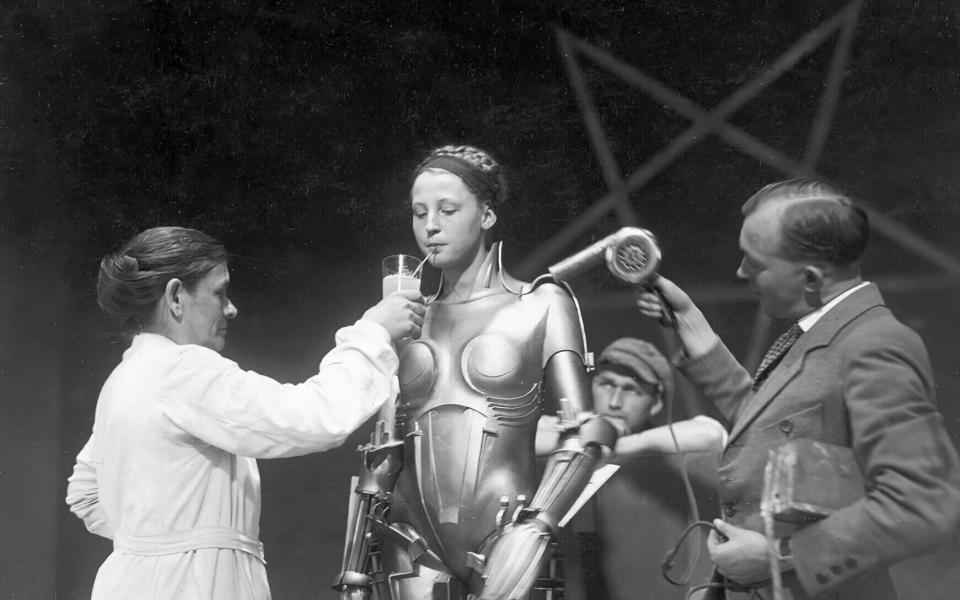 Brigitte Helm in Fritz Lang’s Metropolis (1927) - Alamy