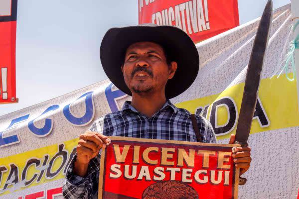 Marco Antonio Suástegui denunció el caso de su hermano desaparecido ante turistas de Acapulco