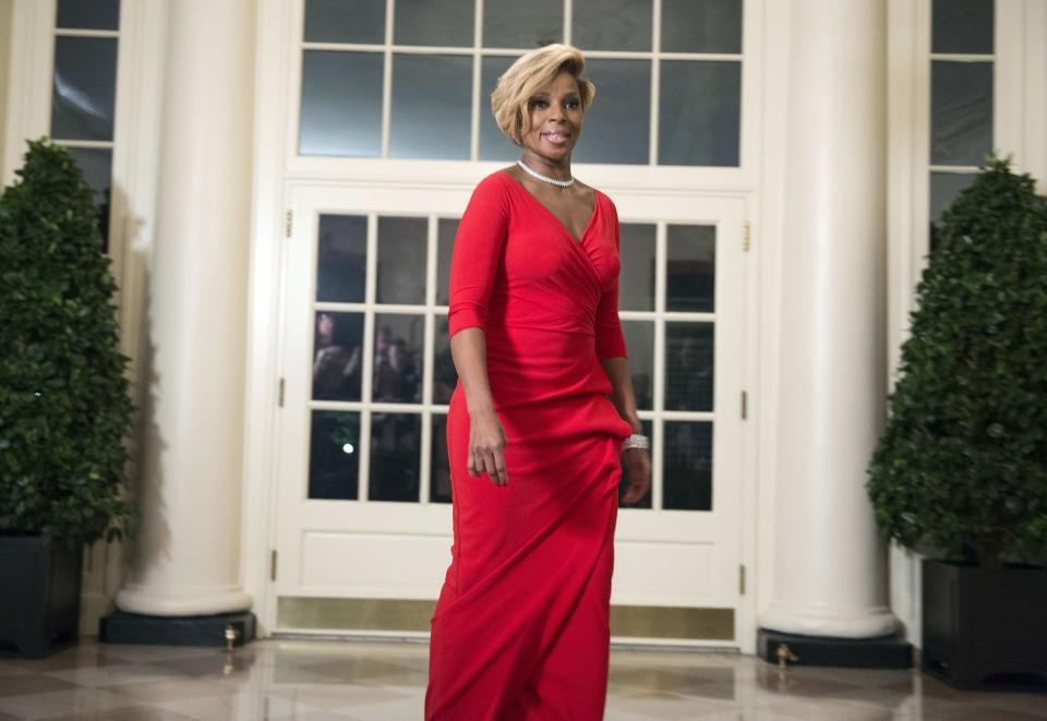 Singer Mary J Blige arrives for the State Dinner being held for French President Francois Hollande at the White House in Washington on February 11, 2014. (REUTERS/Joshua Roberts)