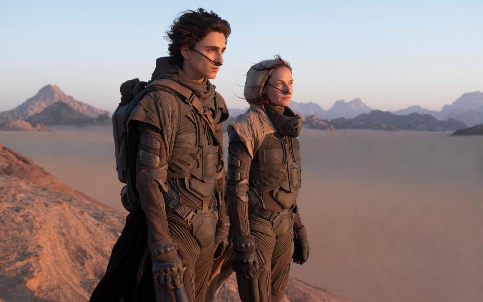 Timothee Chalamet and Rebecca Ferguson in Dune - Chia Bella James