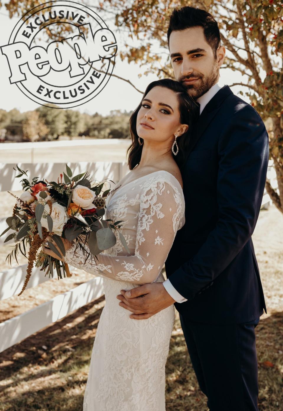 “Paul’s mom passed away when he was 15, so I just wanted him to feel like she was with us on that day,” said Stevens. “His aunt has her wedding dress, so she gave me a piece of it.” The star worked with <a href="https://www.instagram.com/grayscaleic/?hl=en" rel="nofollow noopener" target="_blank" data-ylk="slk:BJ Gray of Grayscale;elm:context_link;itc:0;sec:content-canvas" class="link ">BJ Gray of Grayscale</a> over the last few months to incorporate a piece of the dress into DiGiovanni’s suit. Covered with a patch, the touching memento remained a secret until the big day. “It was incredible,” says DiGiovanni about the gesture. “During our first look, Katie took out a pair of scissors and pulled a piece of thread on a patch to reveal it to me.”