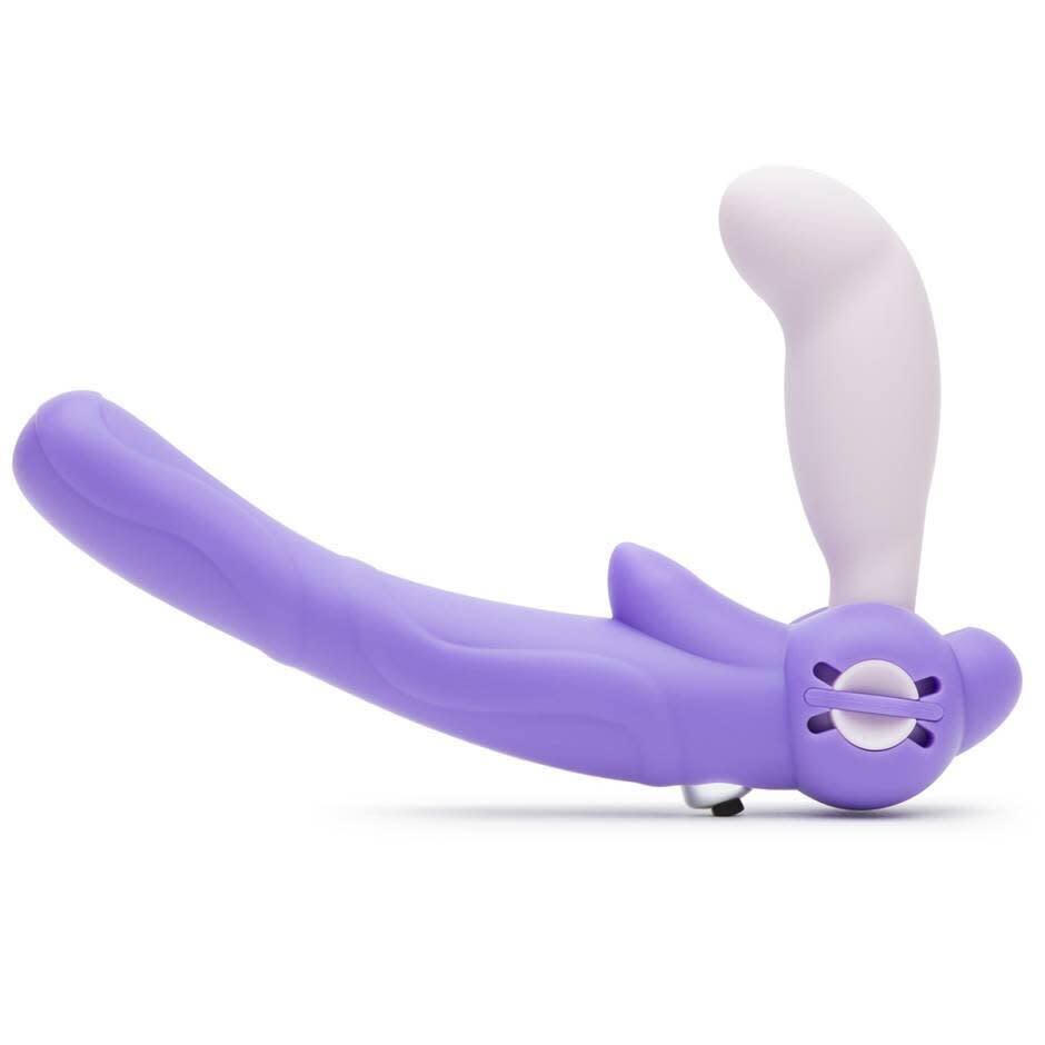 It's a toy that's harness-free. <a href="https://fave.co/37nm8Mc" target="_blank" rel="noopener noreferrer"><strong>Find it at Lovehoney</strong></a>.