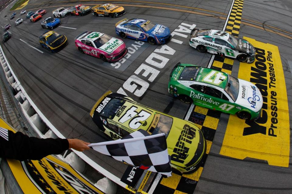 nascar cup series yellawood 500