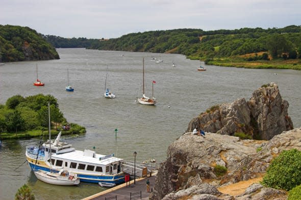 Port de la Roche Bernard and La Vilaine river from La Couronne, La Roche Bernard, Morbihan, Brittany, France