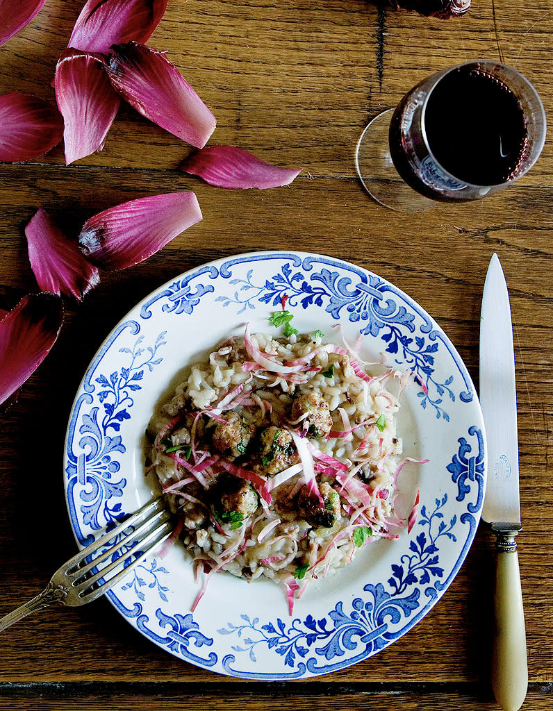 Risotto aux saucisses et endives rouges de Mimi Thorisson