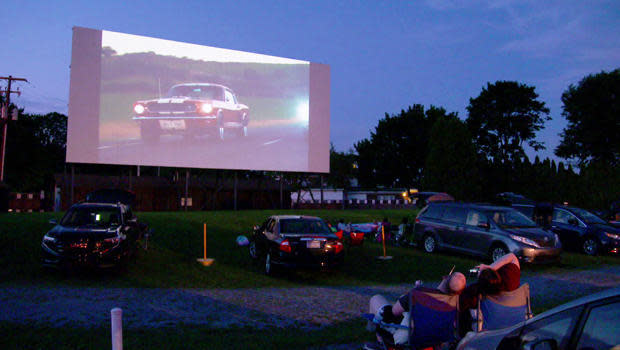 The scene at Shankweiler's Drive-in Theatre in Orefield, Pa. / Credit: CBS News