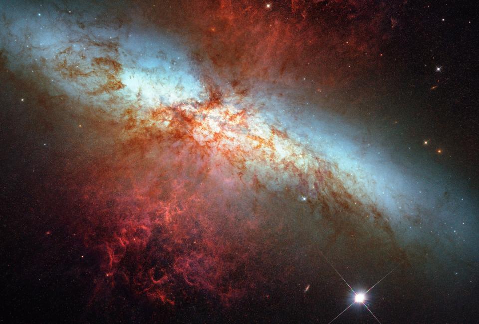 This Hubble Space Telescope composite image shows a <a href="http://hubblesite.org/newscenter/archive/releases/2014/13/" target="_blank">supernova explosion designated SN 2014J</a> in the galaxy M82, at a distance of approximately 11.5 million light-years from Earth. It was taken on Jan. 31, as the supernova approached its peak brightness.