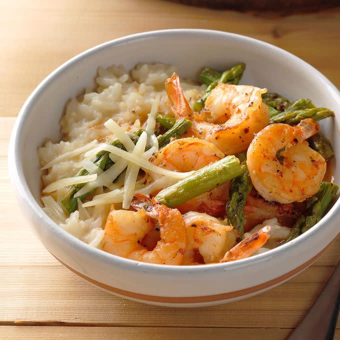 Pressure Cooked Shrimp And Asparagus Risotto Exps Tham18 206558 B10 09 1b 16