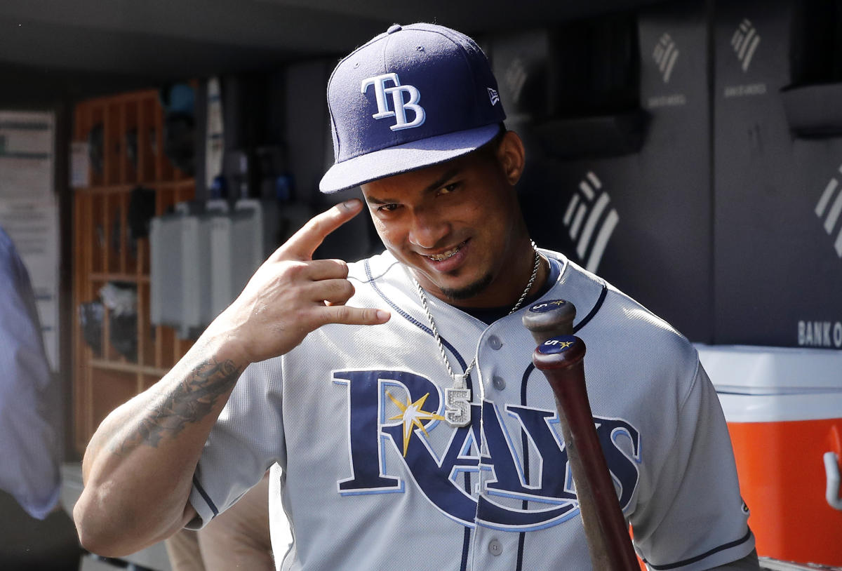 Rays SS Wander Franco enters Catch of the Year race with barehanded  over-the-shoulder grab vs. Astros