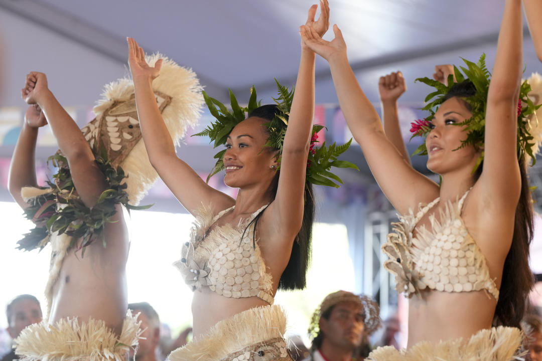 La inauguración en Tahití. (AP Photo/Gregory Bull). (AP Photo/Gregory Bull)