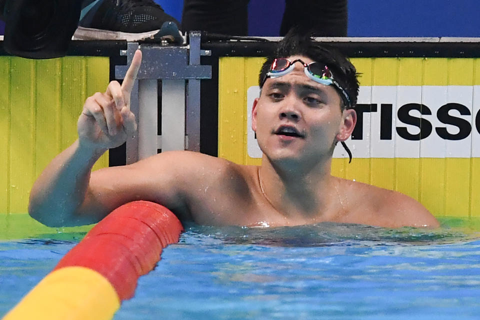 Singapore's Joseph Schooling celebrates winning the final of the mens 100m butterfly swimming event during the 2018 Asian Games in Jakarta on August 22, 2018. (Photo by Jewel SAMAD / AFP)        (Photo credit should read JEWEL SAMAD/AFP via Getty Images)