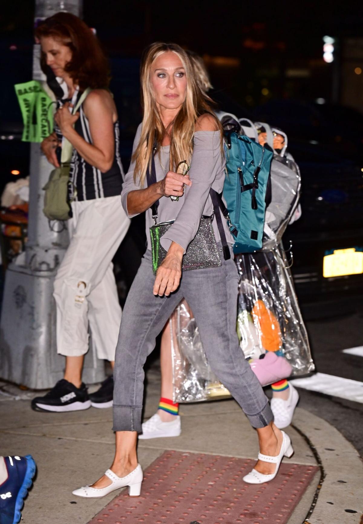 Sarah Jessica Parker Is Trying to Bring Back This $18 Bag Trend From 2019