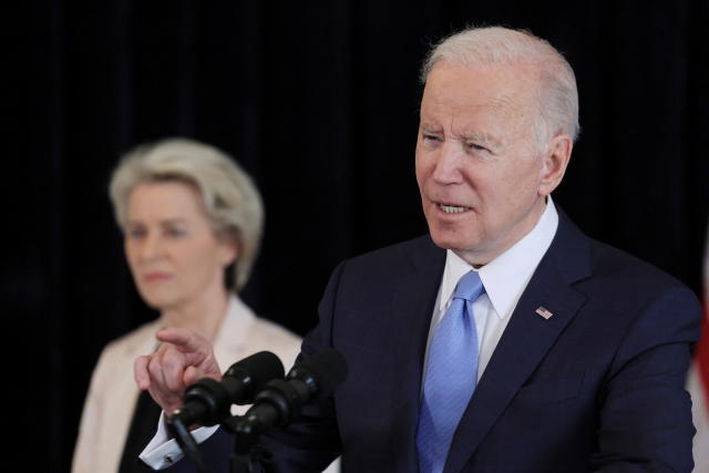 Biden arrives in Europe to offer US gas to EU