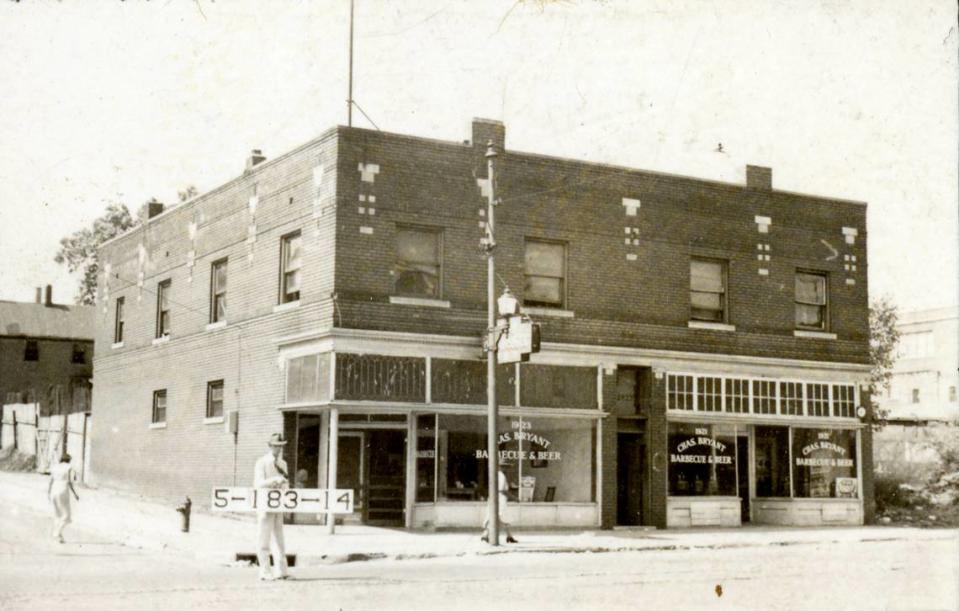 Charlie Bryant’s Barbecue at 18th and Euclid.