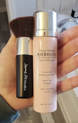 31% off the ridiculously effective MagicMinerals AirBrush Foundation