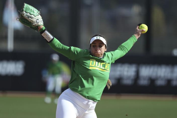 Former Oregon pitcher Brooke Yanez is among the transfers who will be suiting up for UCLA this season.