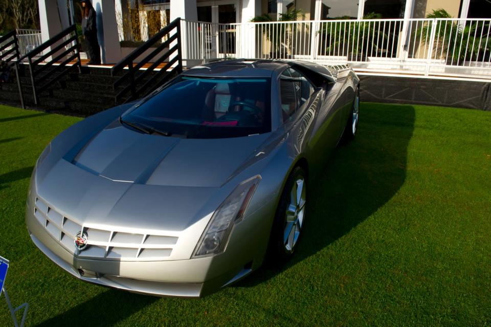 2002 Cadillac Cien concept