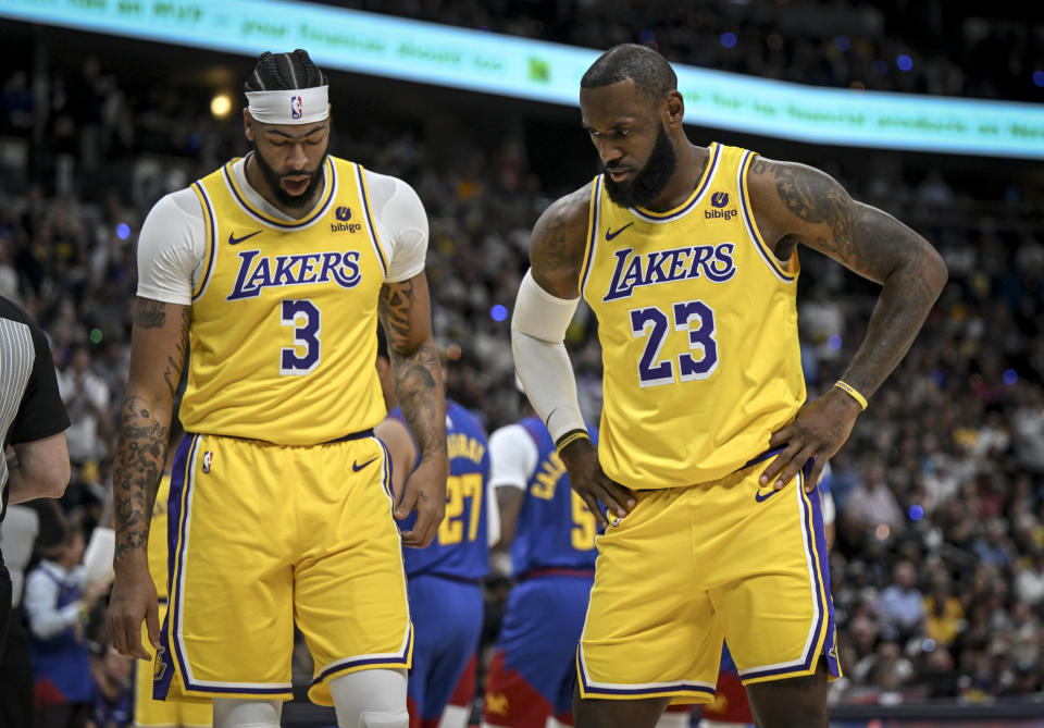 洛杉磯湖人Anthony Davis、LeBron James。（NBA Photo by AAron Ontiveroz/The Denver Post）