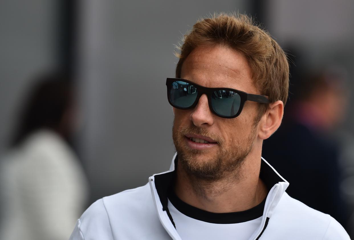 El piloto británico Jenson Button en Silverstone, Reino Unido, el 5 de julio de 2015 (AFP/Archivos | Ben Stansall)