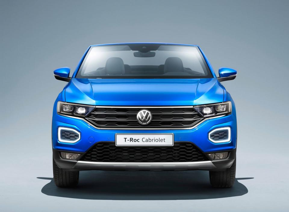 View Photos of the 2020 Volkswagen T-Roc Cabriolet