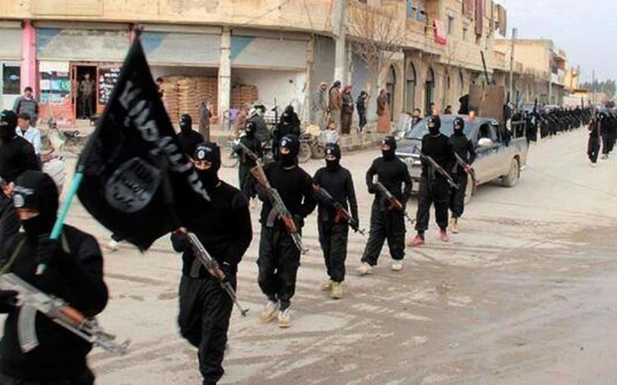 An estimated 850 Britons have traveled to Syria, many fighting for extremist groups including Isil - AP