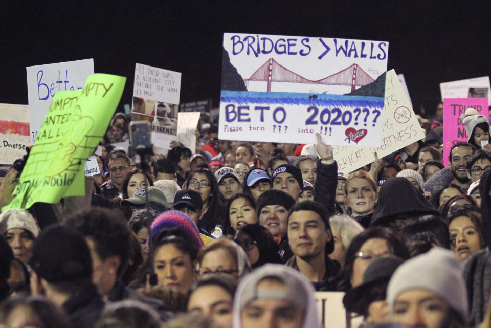  A rally for former Rep. Beto O'Rourke outside the El Paso County Coliseum, where President Donald Trump was holding a rally in El Paso, Texas, Feb. 11, 2019. (AP Photo/Rudy Gutierrez)