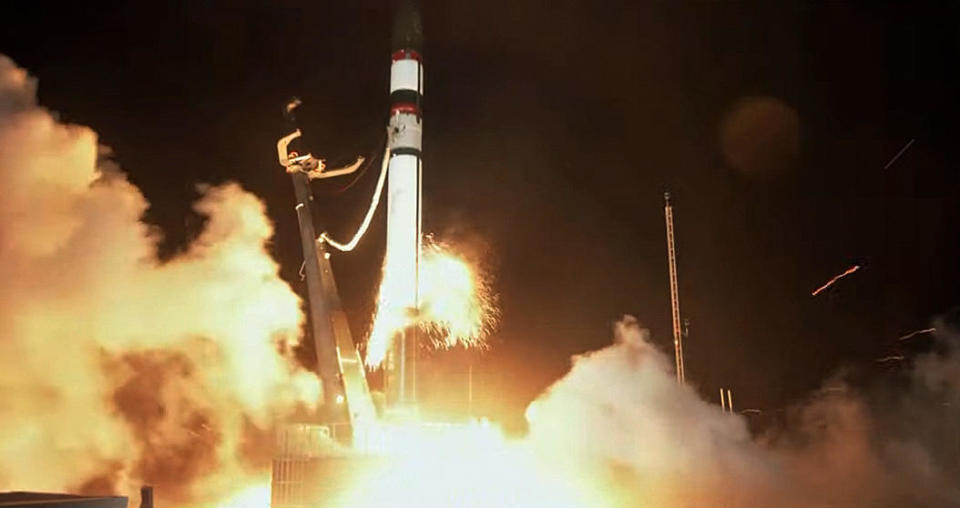 A Rocketlab Electron rocket blasts off from the company's New Zealand launch site Saturday, kicking off a mission to launch two commercial Earth-observation satellites. The BlackSky satellites were lost after a rocket malfunction shortly after launch. / Credit: Rocketlab webcast