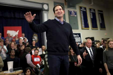 U.S. Republican presidential candidate Marco Rubio speaks at a town hall campaign rally in Derry, New Hampshire, February 5, 2016. REUTERS/Mike Segar