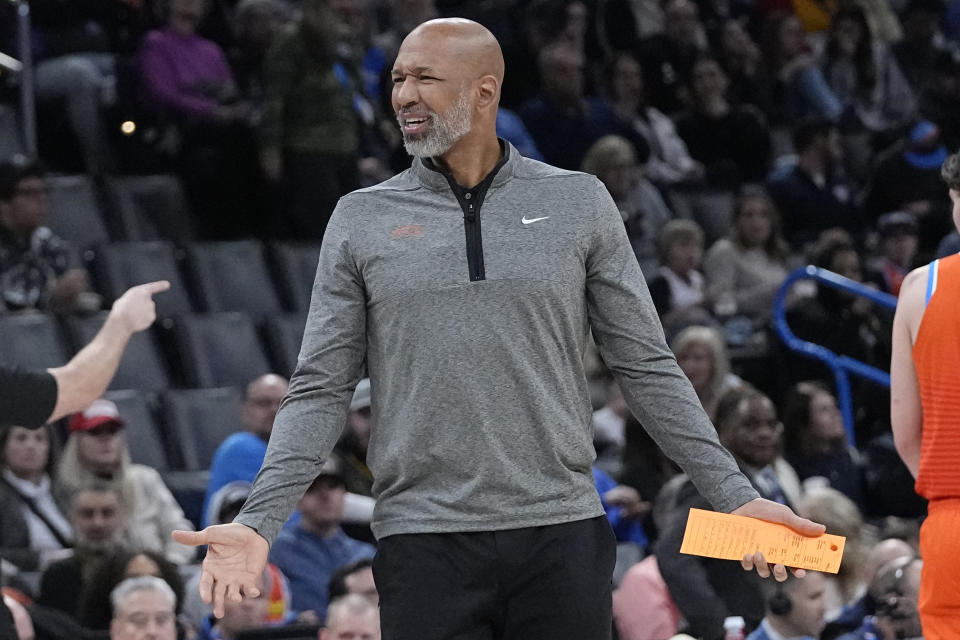 Phoenix Suns head coach Monty Williams gestures in the second half of an NBA basketball game against the Oklahoma City Thunder, Sunday, March 19, 2023, in Oklahoma City. (AP Photo/Sue Ogrocki)