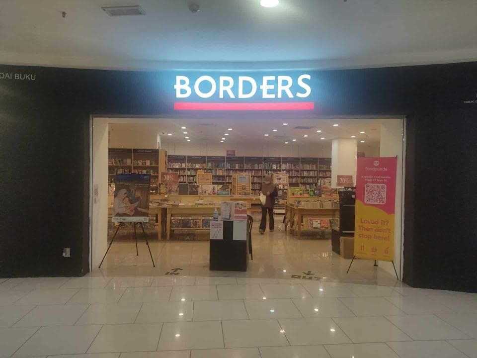 Borders Library Malaysia pide la terminación