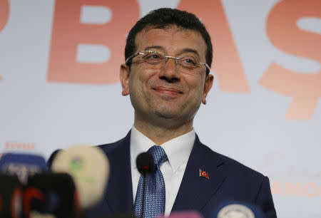 Ekrem Imamoglu, mayoral candidate of the main opposition Republican People's Party (CHP), speaks during a news conference in Istanbul, Turkey April 1, 2019. REUTERS/Huseyin Aldemir