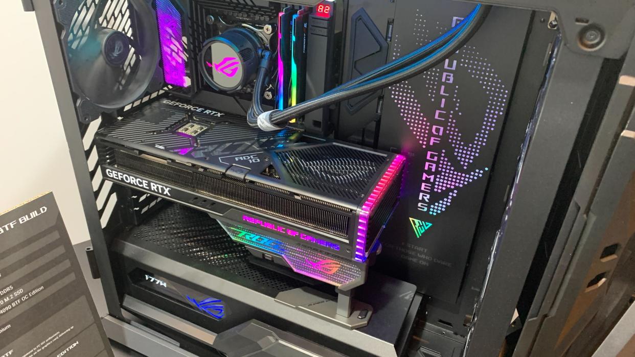  Photo of an Advanced BTX PC build with a hidden GPU power connector, from CES 2024. 