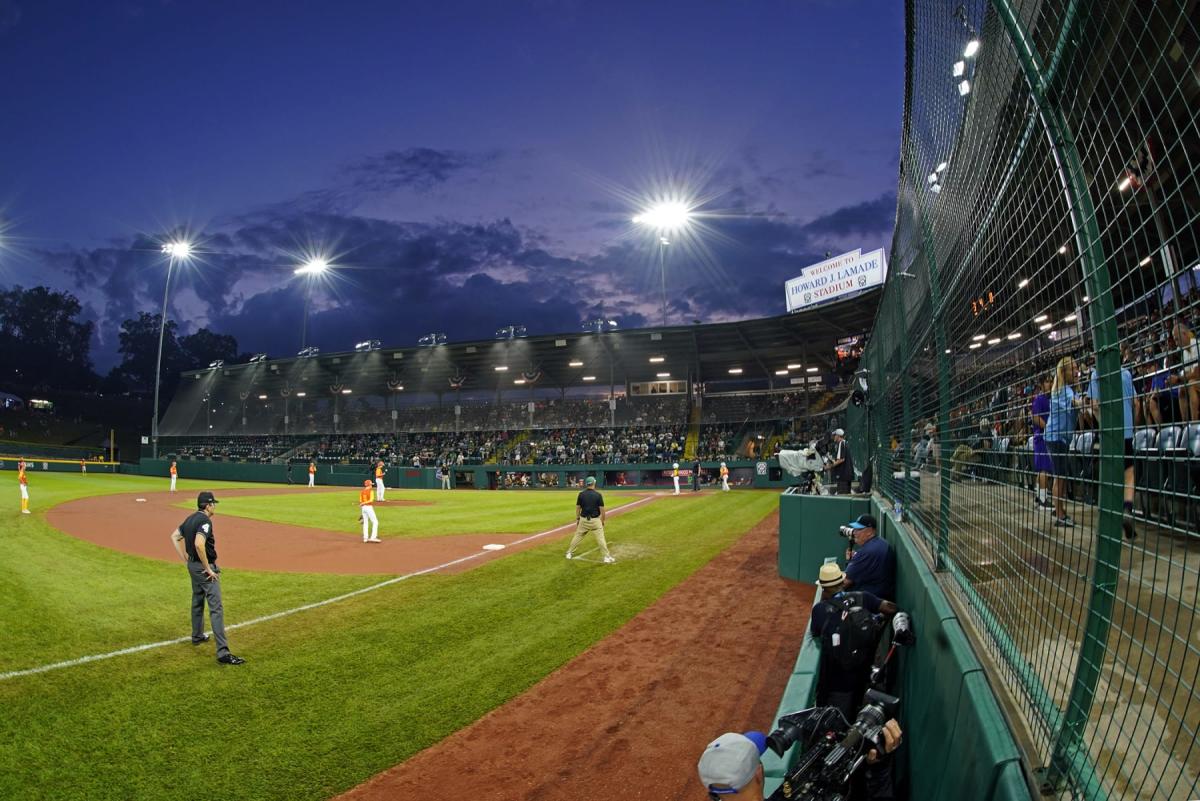 Hawai'i beats Tennessee, will meet Curacao for Little League World Series  title - ESPN