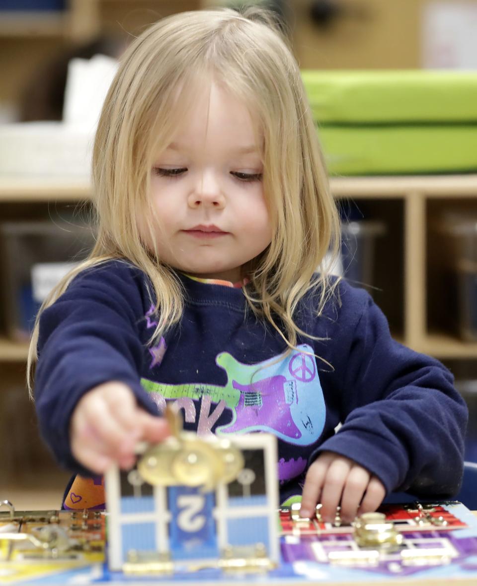 Mavis Bolwerk plays with a puzzle during a UW Oshkosh Head Start preschool class on Thursday, April 4, 2024 at Community Early Learning Center in Appleton, Wis. UW Oshkosh Head Start is a free preschool program, serving Outagamie, Shawano, Calumet and Winnebago Counties.
Wm. Glasheen USA TODAY NETWORK-Wisconsin