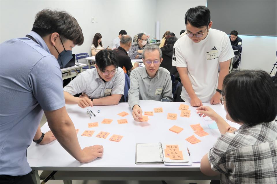 桃市府辦理BIM應用培力工作坊，展現公務人員對於桃園智慧城市的想像與解方。圖：智發會提供